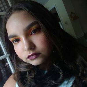 Meet your Posher, Farrah